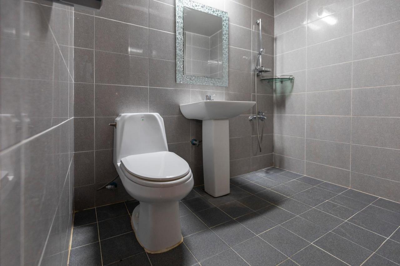 Jeju Tovice Condo Family Екстериор снимка